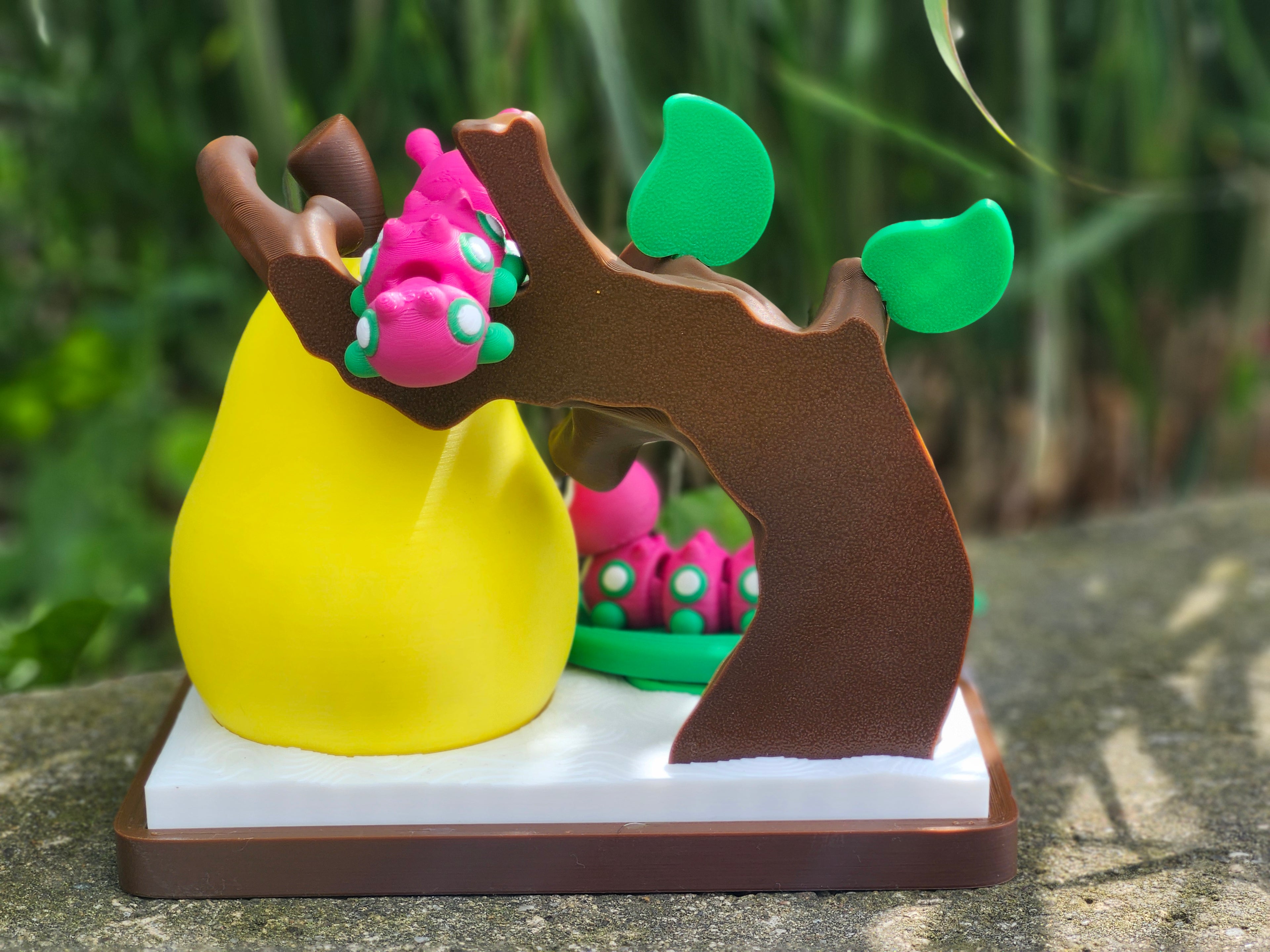 Articulated Pear Tree Caterpillar Playset