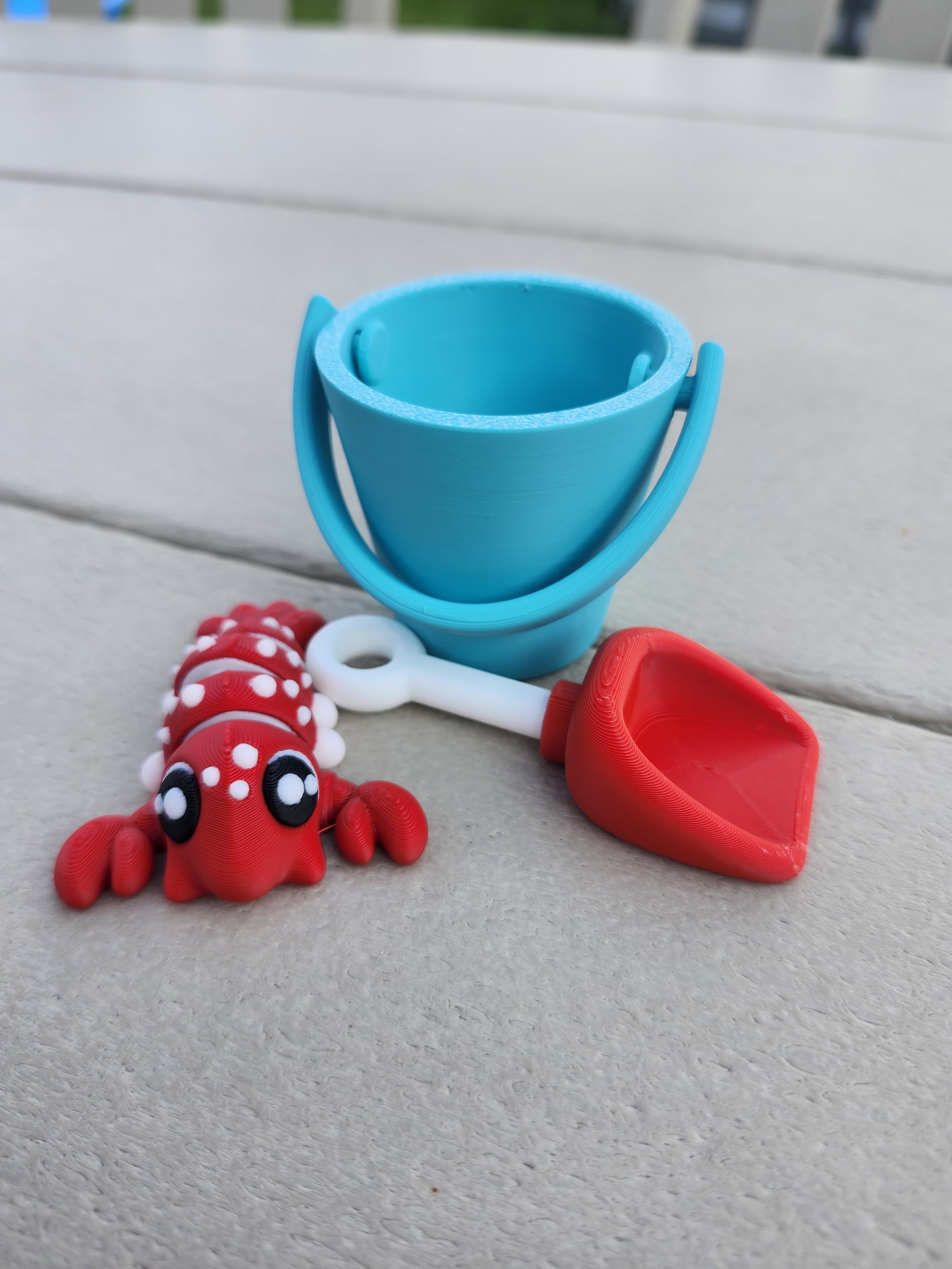 Mini Lobster Beach Bucket Playset