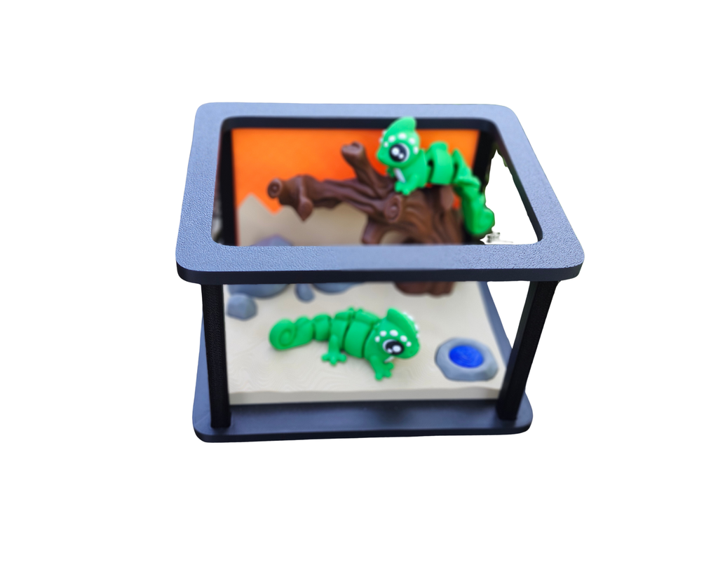 Articulated Desert Chameleon Terrarium